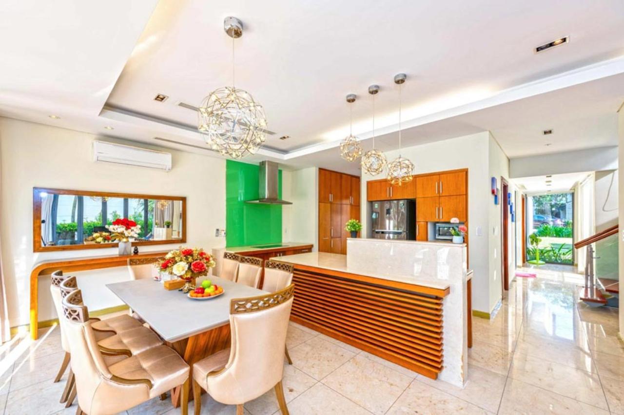 Vacation Home Ocean Villas Da Nang Esterno foto