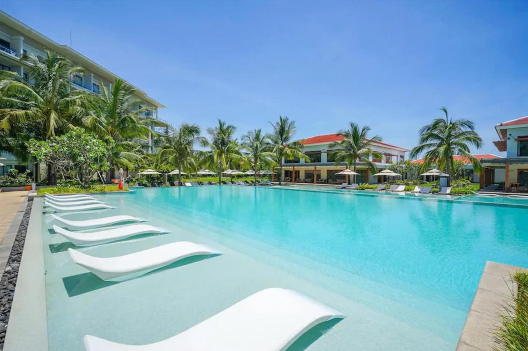 Vacation Home Ocean Villas Da Nang Esterno foto